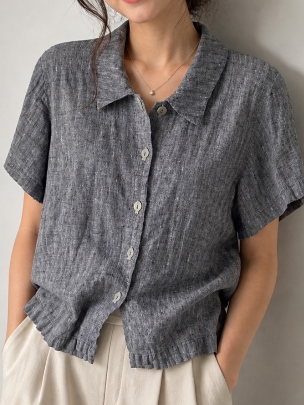 Focus USA Linen Button Front Shirt Womens Small Short Sleeve Gray Fish Buttons